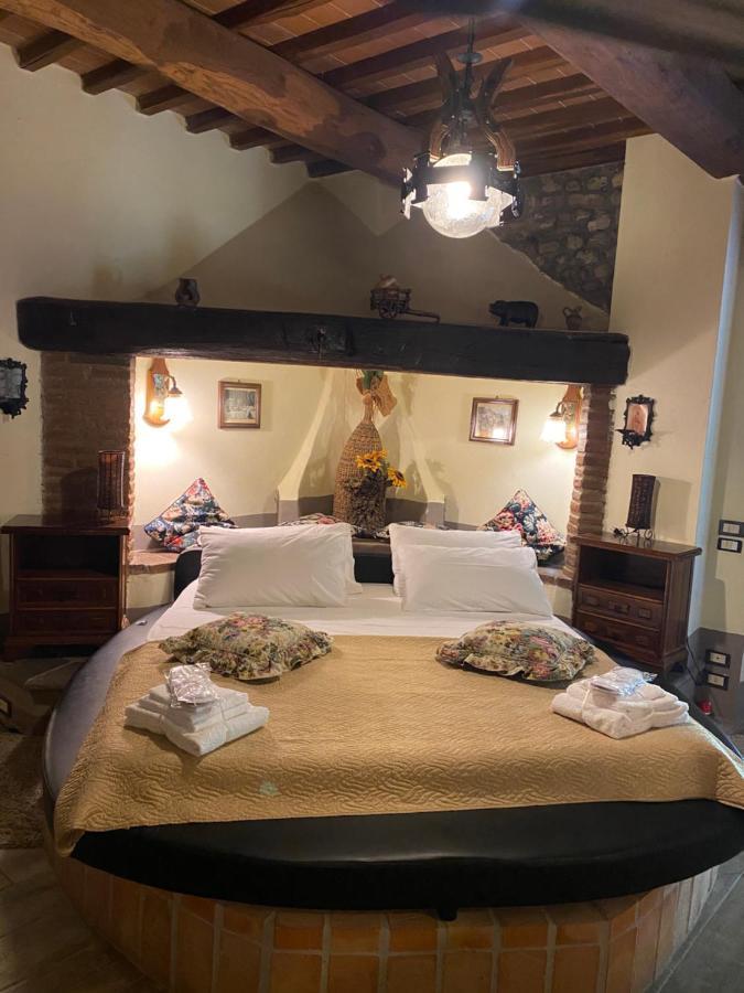 Tuscany House Guest house Levane